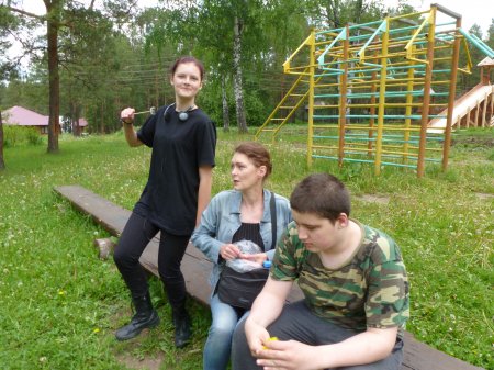 Встреча друзей на турбазе "Чусовая" Встреча друзей на турбазе "Чусовая"