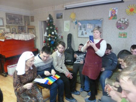 "Счастьем поделись с другим" "Счастьем поделись с другим"
