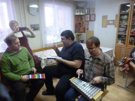 "Счастьем поделись с другим" "Счастьем поделись с другим"
