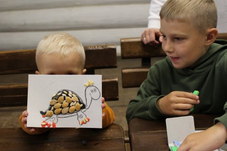 Первая встреча семейного клуба для Крошек. Первая встреча семейного клуба для Крошек.